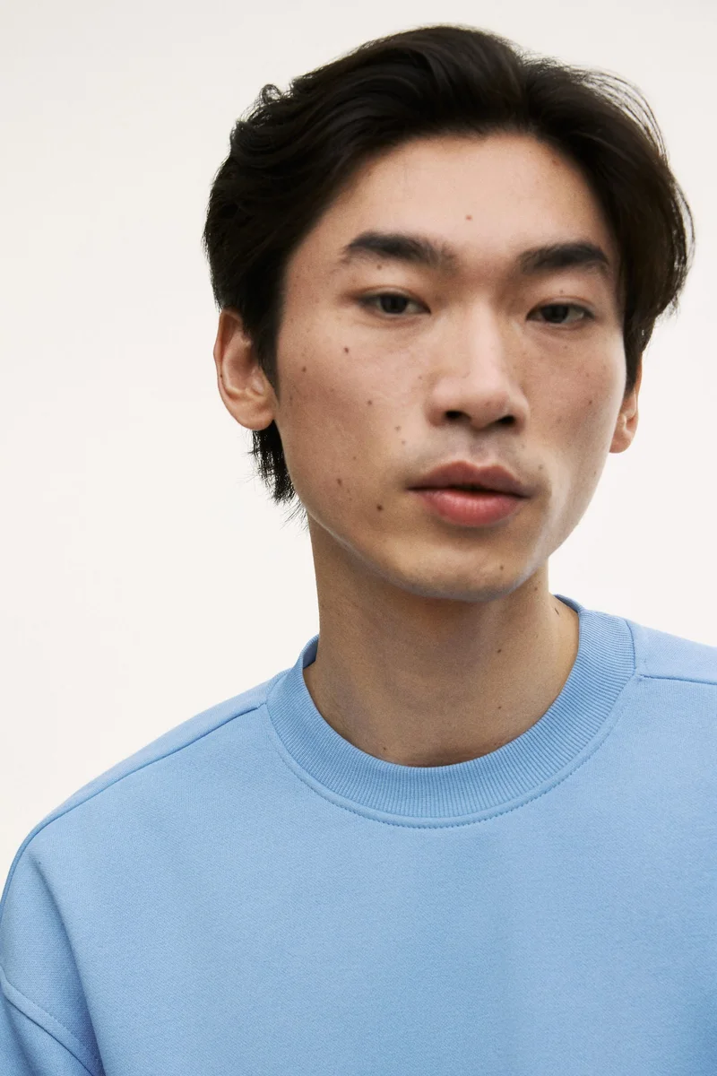 اتش اند ام سويت شيرت بقصّة واسعة