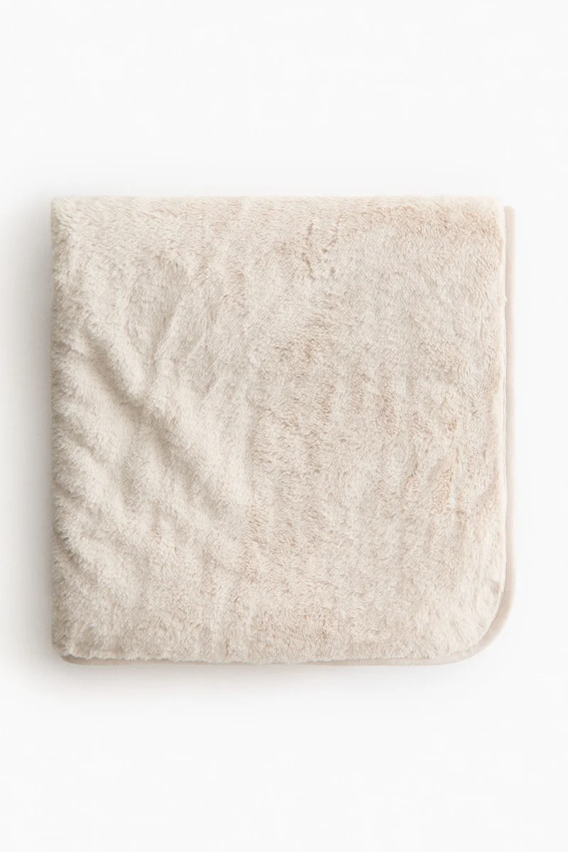H&M Fluffy baby blanket