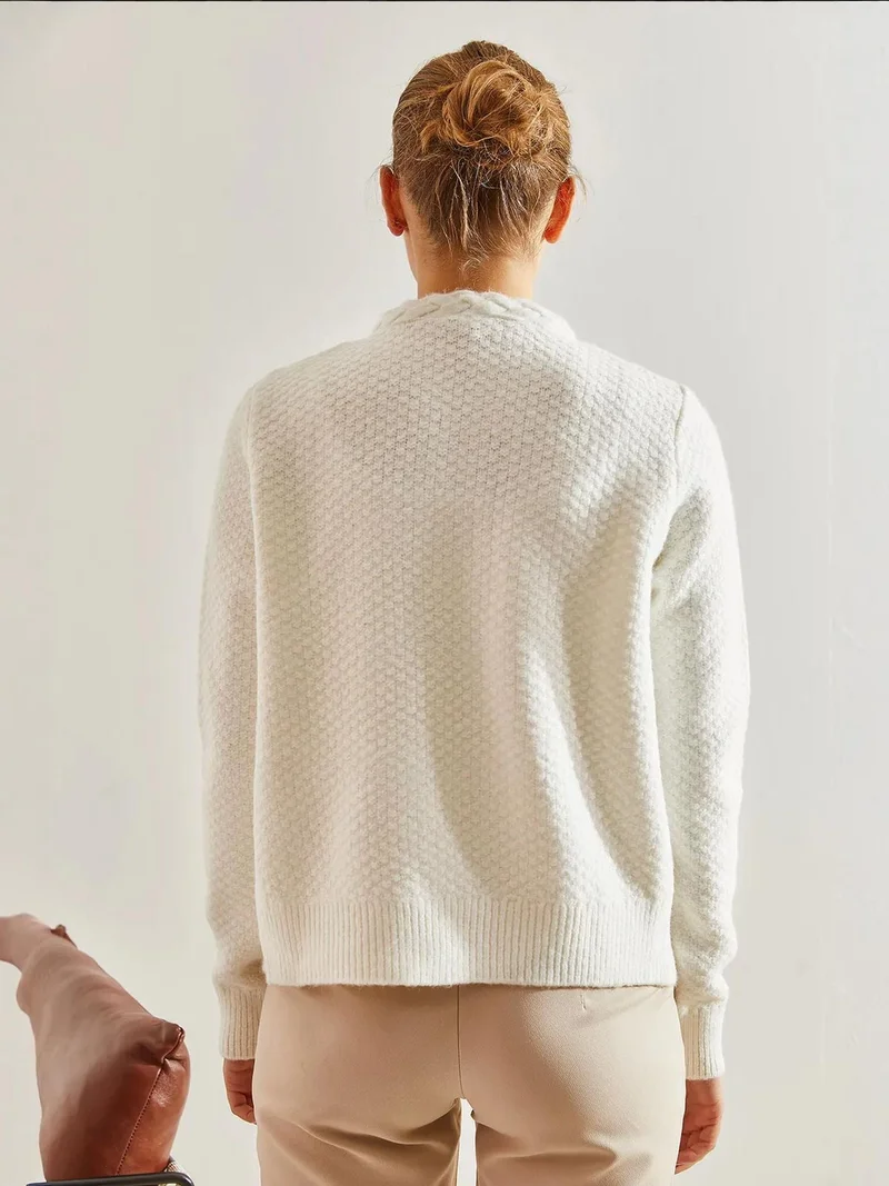 Bianco Lucci White LUCCI Textured Knitwear Cardigan with Button Closure for Women | Best Price UAE