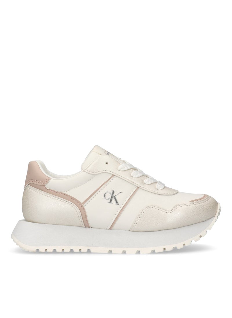 Calvin Klein Jeans Youth Low Cut Lace Ups Sneakers  - Image 2