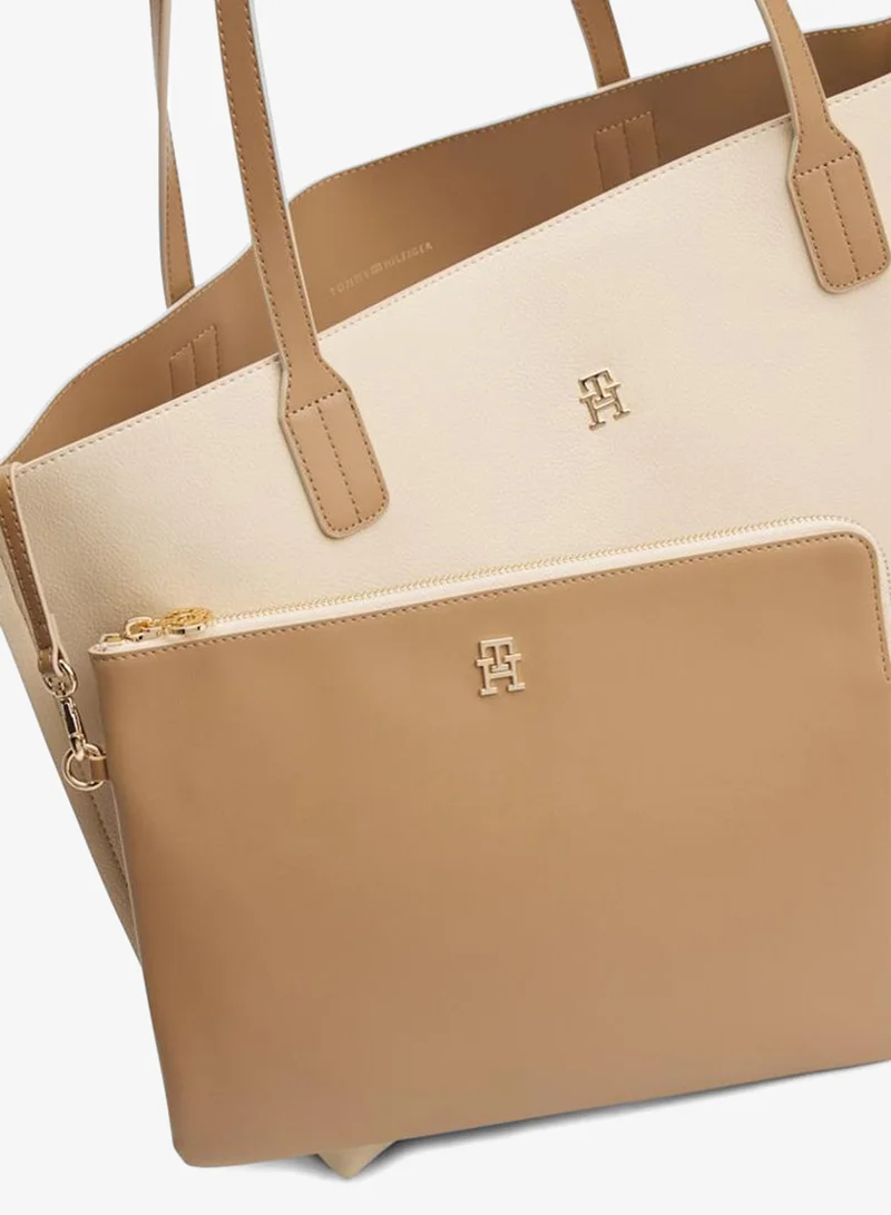 TOMMY HILFIGER  Logo Detailed top handle Distinct Tote for Women | Best Price UAE