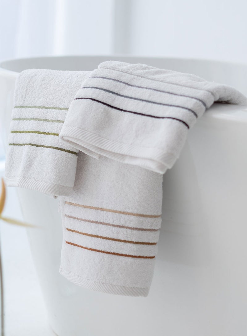 More cottons  مناشف وجه مطرزة بخطوط 50×100 سم مصنوعة من القطن المصري بنسبة 100% 