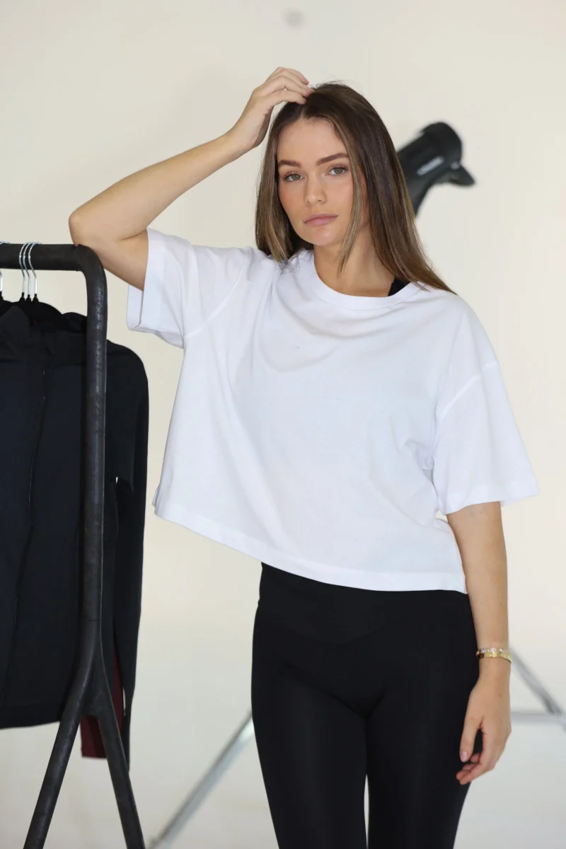 SWTZ LOUNGE CROP TSHIRT STATEMENT