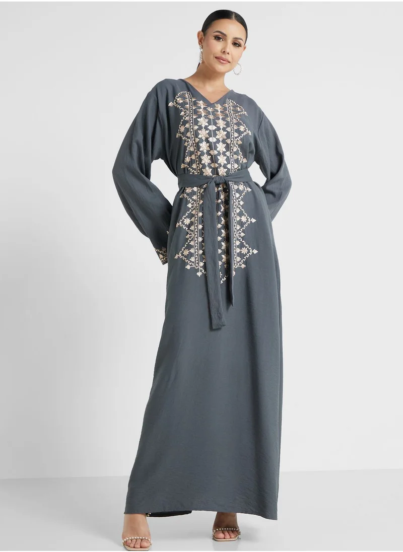 hayas closet Embroidered Belted Jalabiya