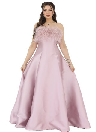 A luxurious Mikado feather suit made of Mikado material that differs from the difference between feathers and the elegant revolution highlights femininity. Many thanks for describing the difference! H - pzsku/Z92D7D1B88A0DCACC1771Z/45/_/1702563689/335e2a9d-5a92-4372-aa43-e767b7068634