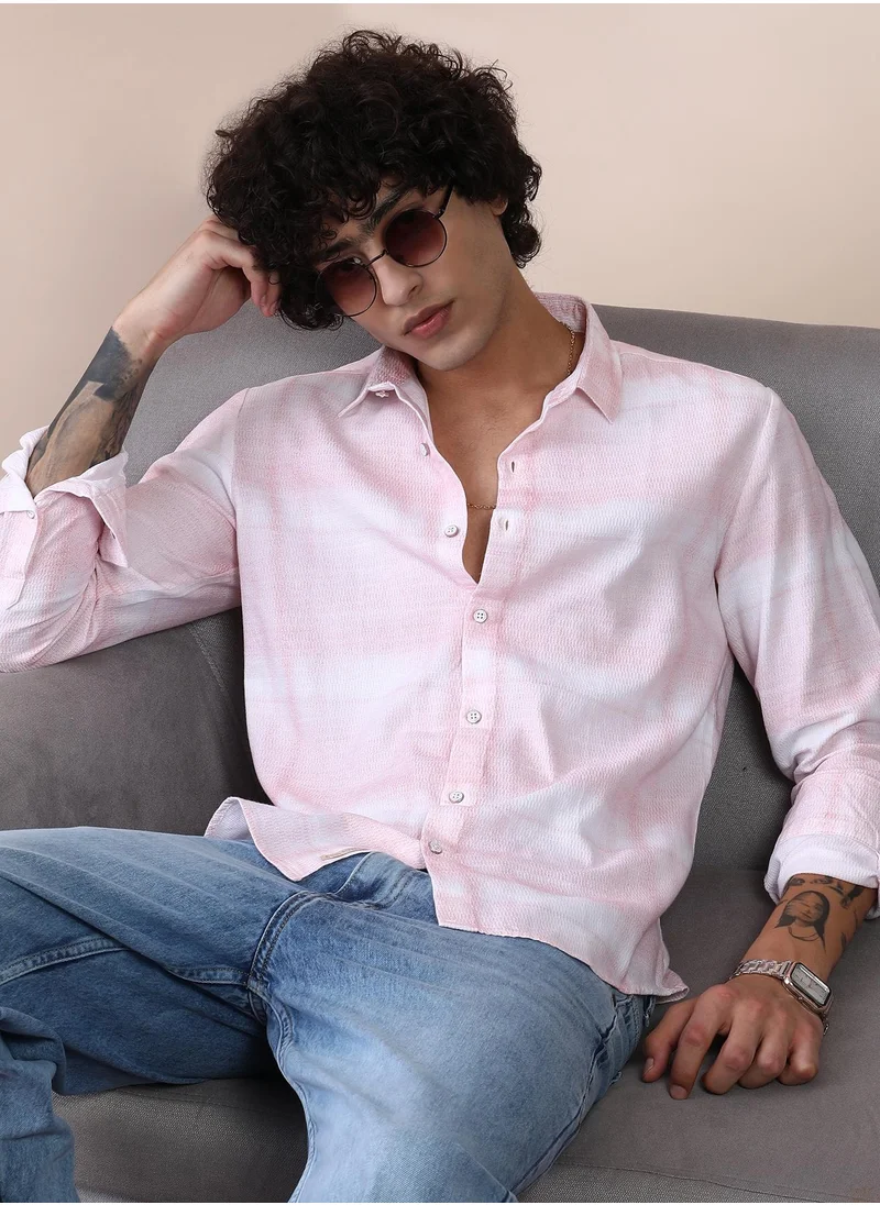 Campus Sutra Campus Sutra Men's Rose Pink & Daisy White Velobrush-Tactile Shirt For Casual Wear | Spread Collar | Long Cuffed Sleeves | Button Closure | Shirt Crafted With Comfort Fit For Everyday Wear