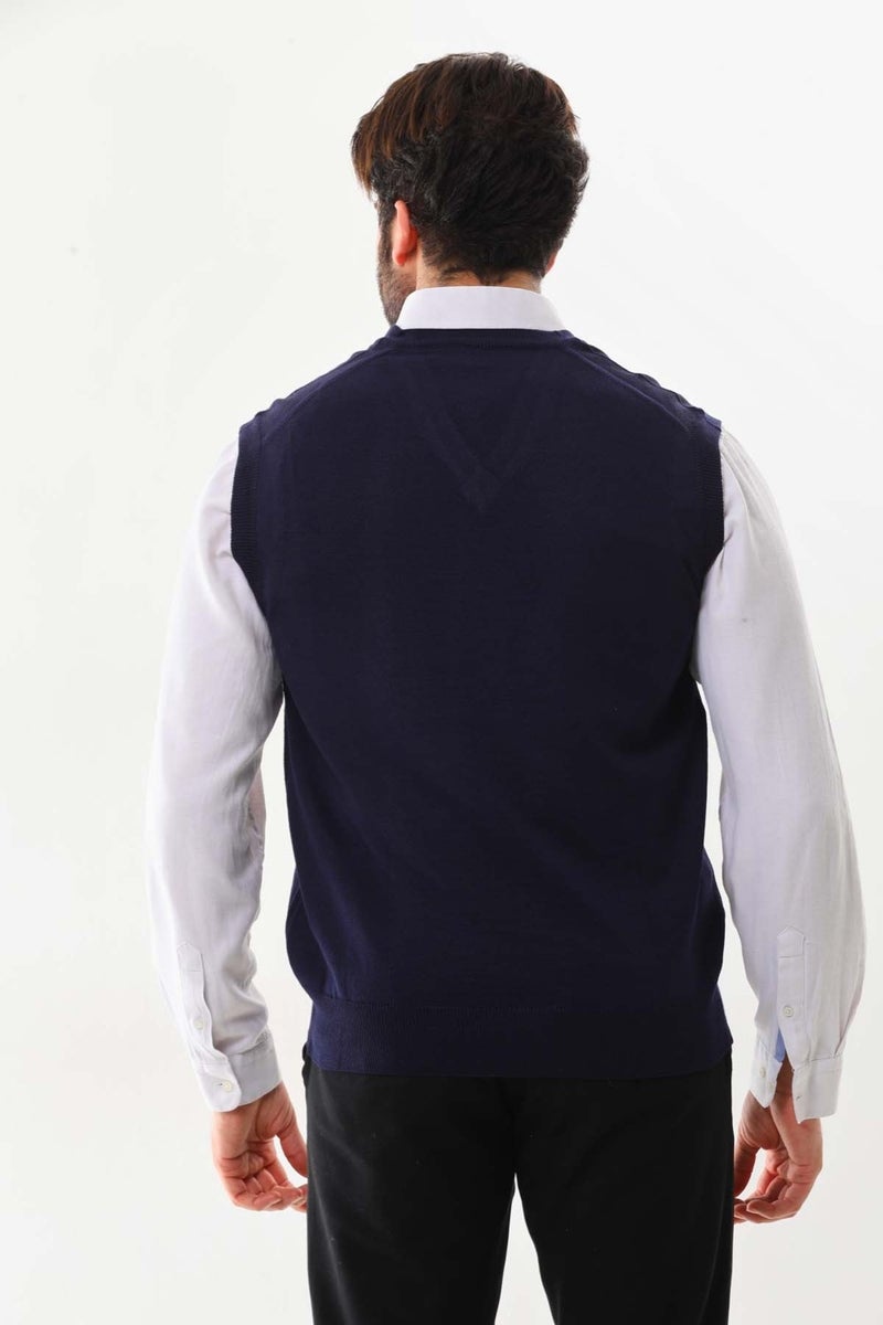 Günay Gunay Men's V Neck Wool Sweater 1000 Light Navy Blue  - Image 4
