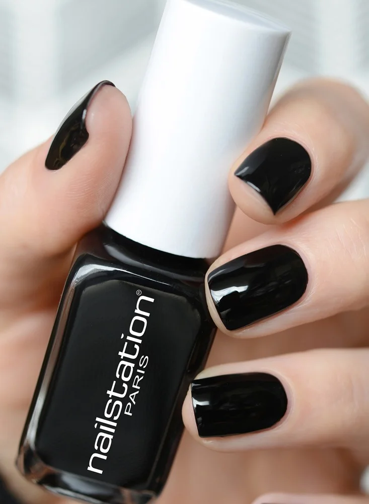 Nailstation Nail Polish Glossy black lace