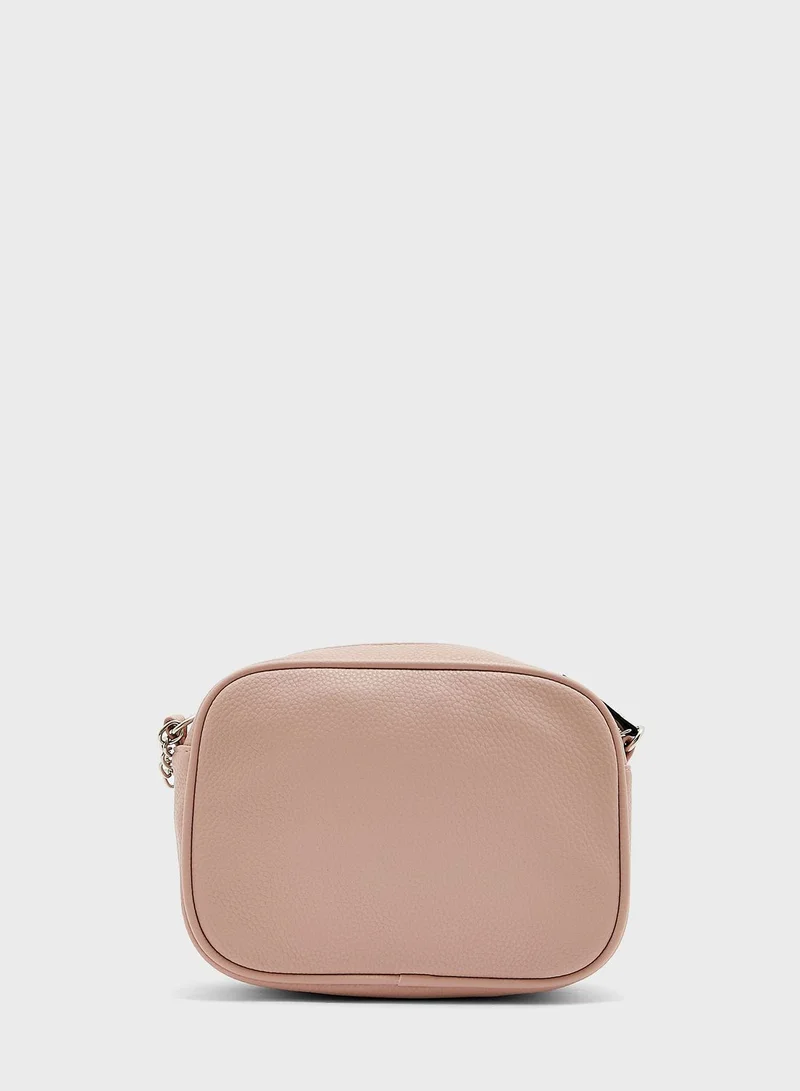 ELLA Zig Zag Quilted Cross Body Bag