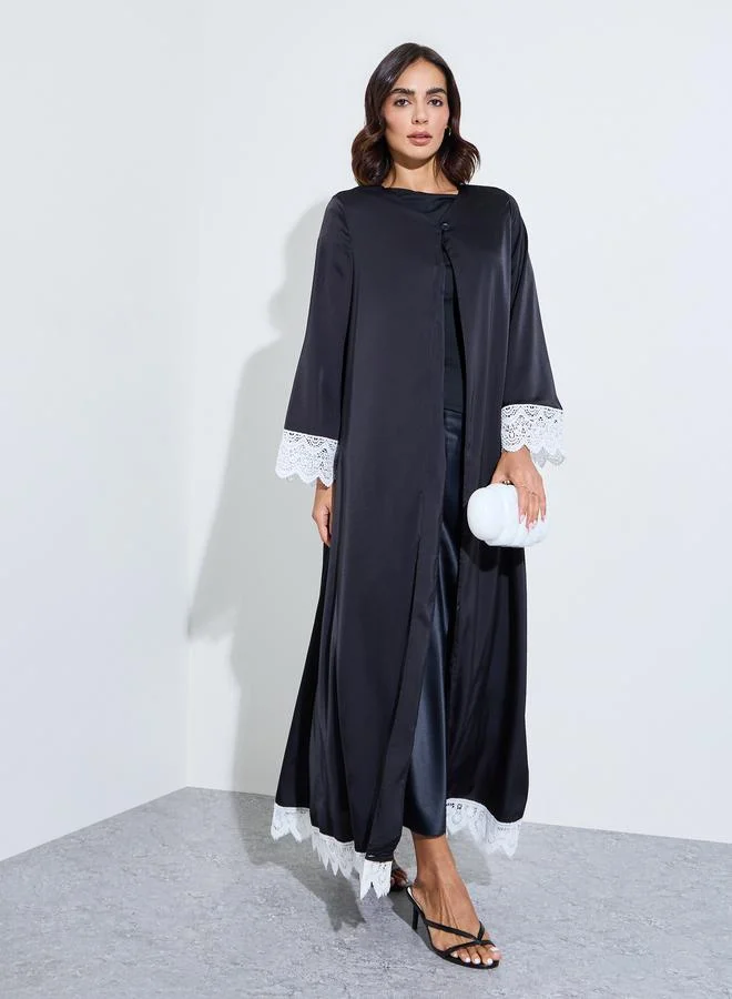 أميرة Black Solid Open Front Abaya with Delicate Lace Trim