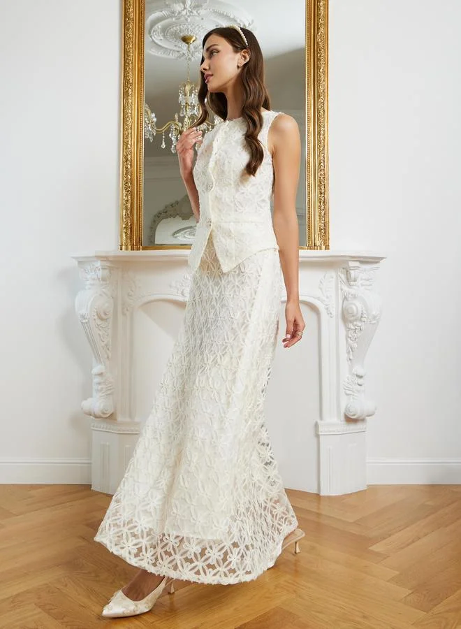 ستايلي تنورة طويلة بحافة واسعة وتطريز أبليك