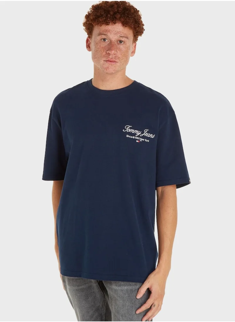 TOMMY JEANS Logo Crew Neck T-Shirt