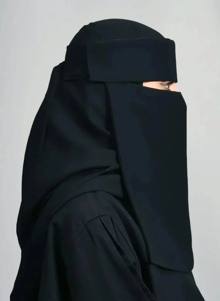 lamha abaya Long elasticated sunniqab with tie closure