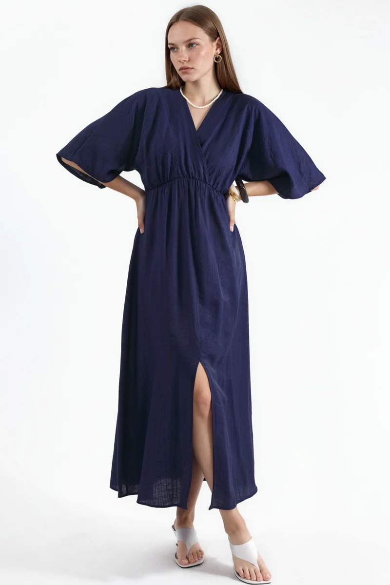 بوسيم BUSEM V-Neck Midi Wrap Dress with Three Quarter Sleeves