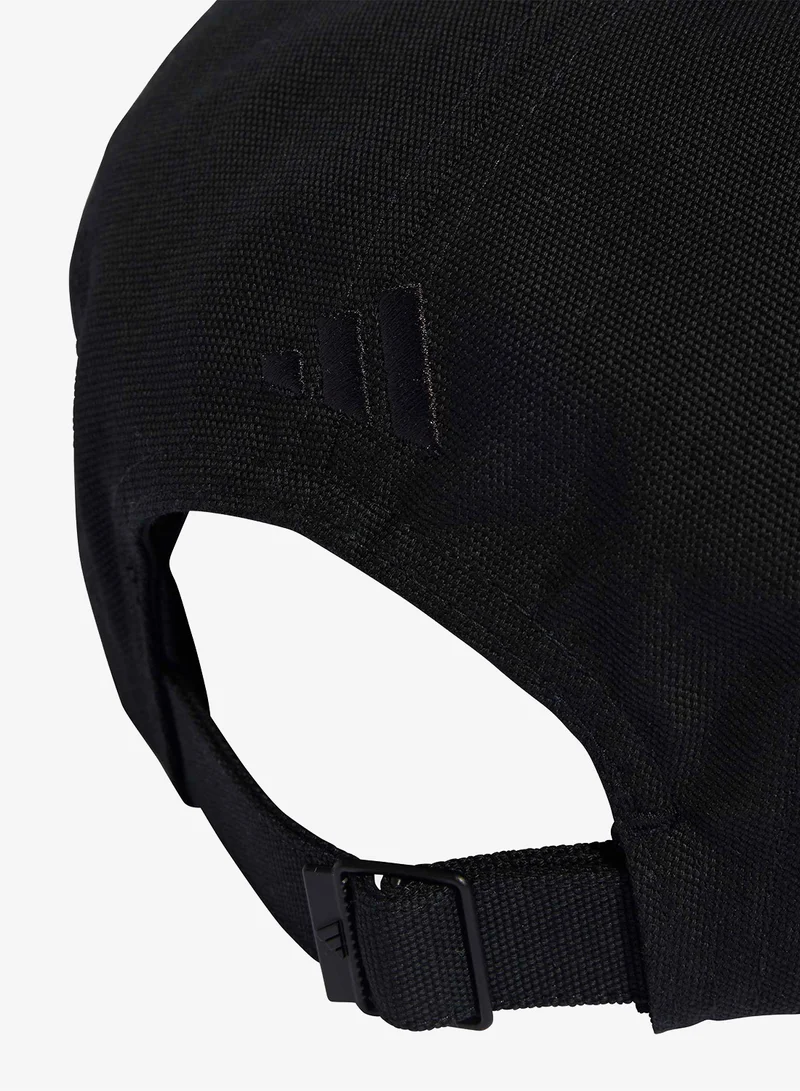 اديداس قبعة كانفاس بخمس لوحات