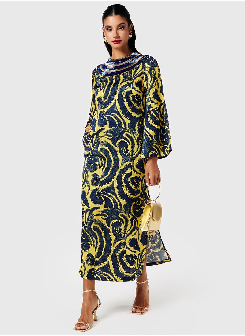 Embellished Neck Printed Kaftan