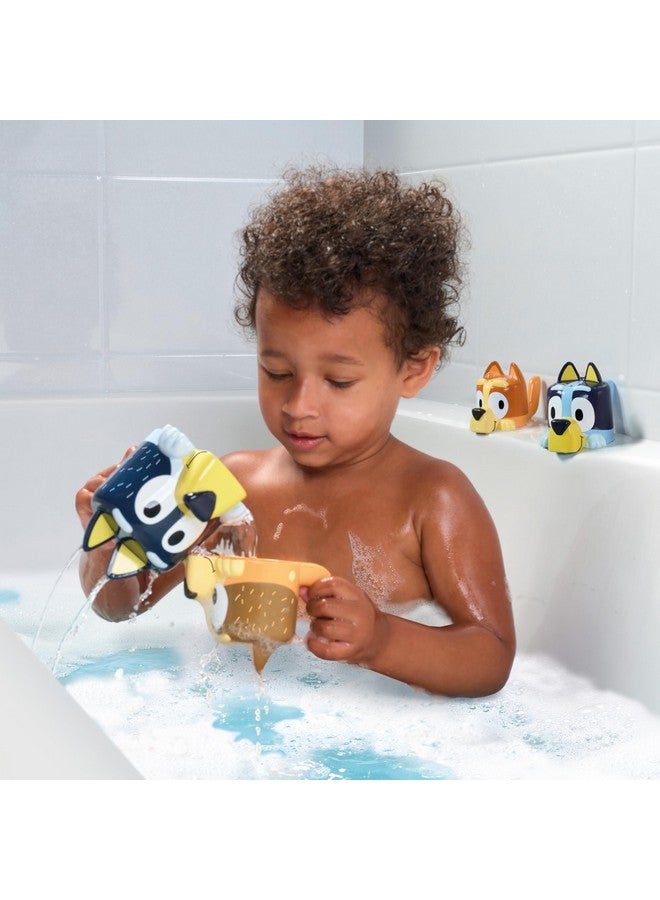 TOMY ألعاب استحمام توومي من تومي - أدوات صب عائلة بلوى - تشمل شخصيات تشيلي، باندت، بينغو وبلوى - أكواب متداخلة وقابلة للتكديس للاستحمام أو الشاطئ أو المسبح - 4 قطع - للأعمار من 18 شهرًا وما فوق - Image 3