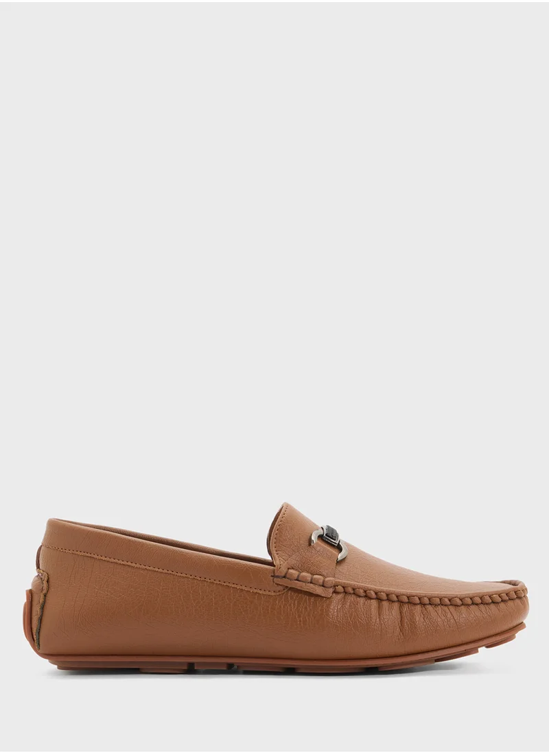 روبرت وود Trim Detail Loafers