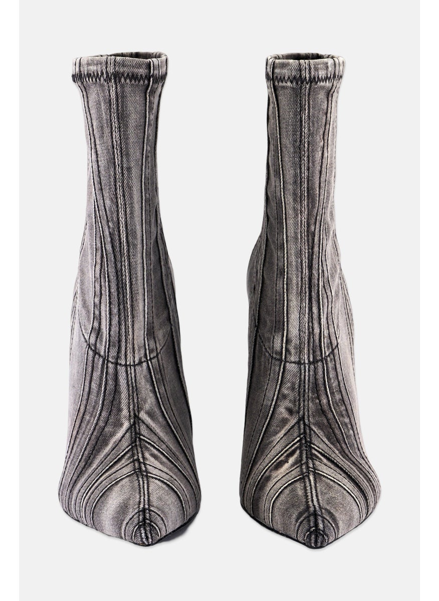 DIESEL Women D-YUCCA AB  Slip On Ankle Boots, Washed Black  - Image 2