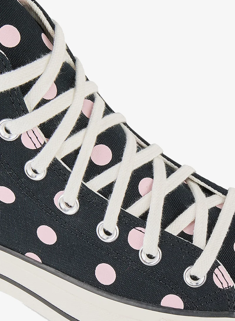 Converse Black Women's Chuck Taylor All Star Lift Platform Shoes for Women | Best Price UAE
