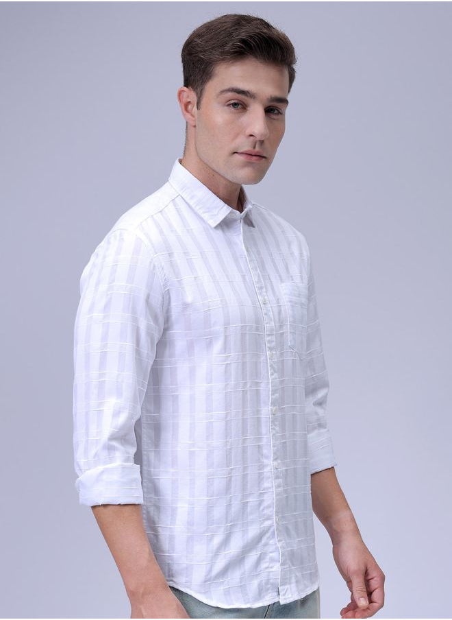 The Indian Garage Co Men Slim Fit Checkered Full Sleeves Cutaway Collar Casual Shirt  - Image 4