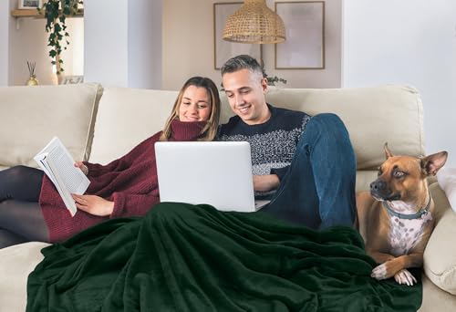 Utopia Bedding Fleece Blanket Twin Size Forest Green 300GSM Luxury Anti-Static Fuzzy Soft Microfiber Bed Blanket (60x80 Inch) - Image 5