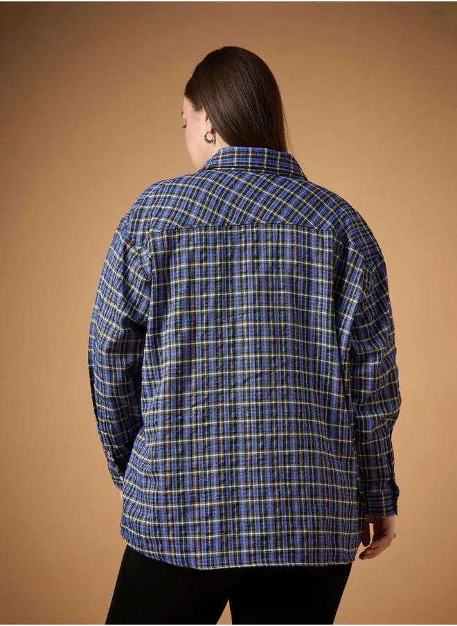 SASSAFRAS Plus Size Flannel Checked Regular Fit Buttoned Shacket by Styli