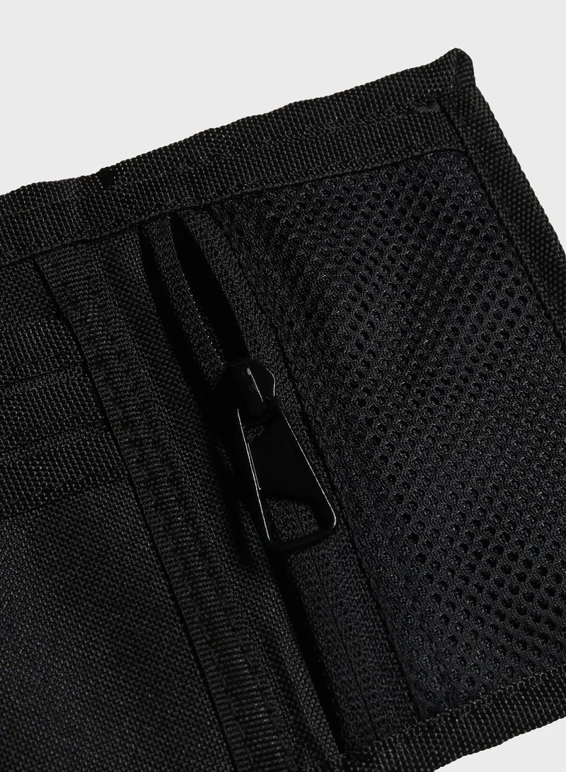 adidas محفظة رياضية عملية