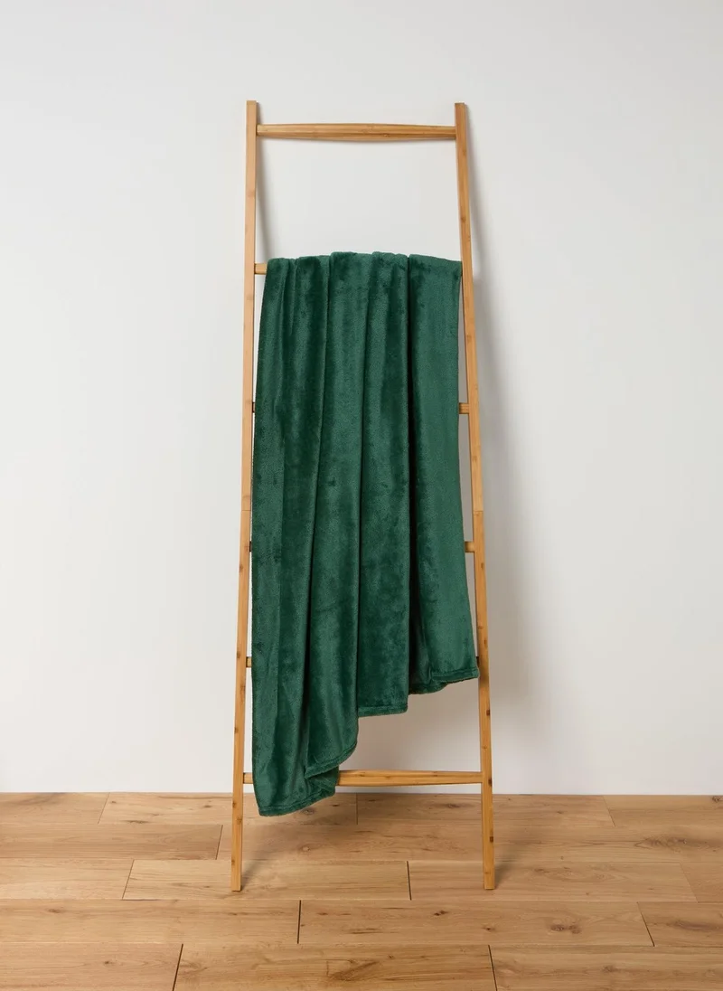 Matalan Plain Green Throw (200cm x 220cm)
