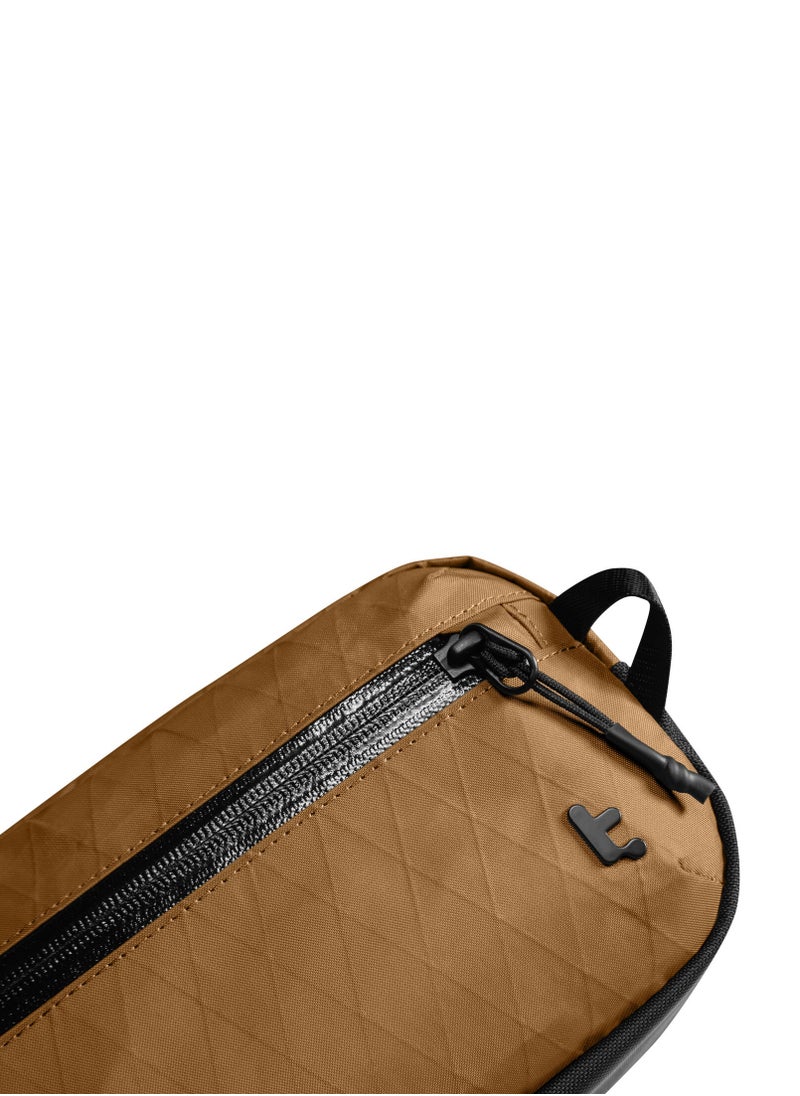 Tomtoc - Aviator-T35 1.5L Sling Bag with RFID Blocking, Crossbody Bag Chest Shoulder Pack for Men and Women, Water-resistant Lightweight Carry Casual Bag for Travel, Daily Use - Image 1