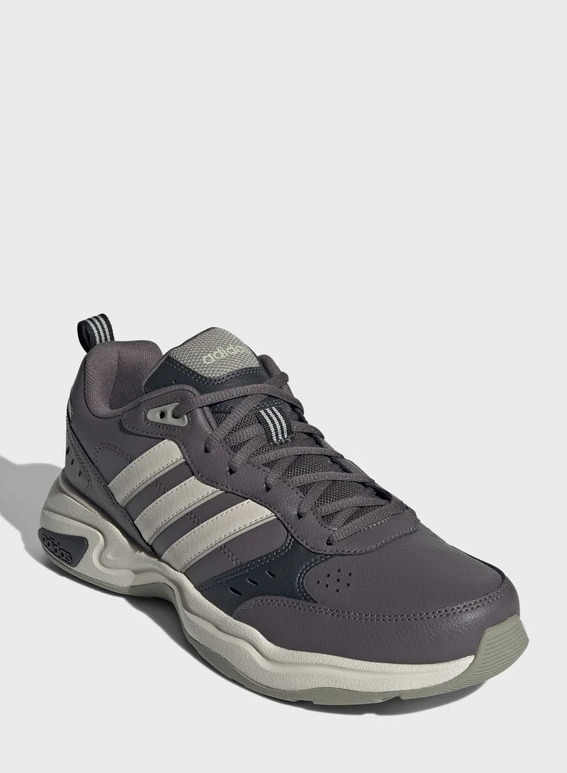 adidas حذاء ستراتر