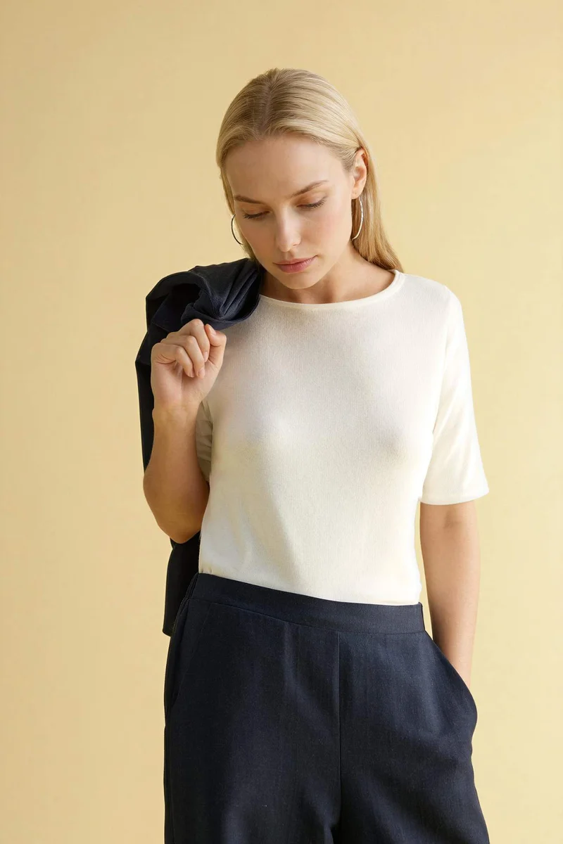 ديفاكتو Regular Fit Boat Collar Short Sleeve Shirt