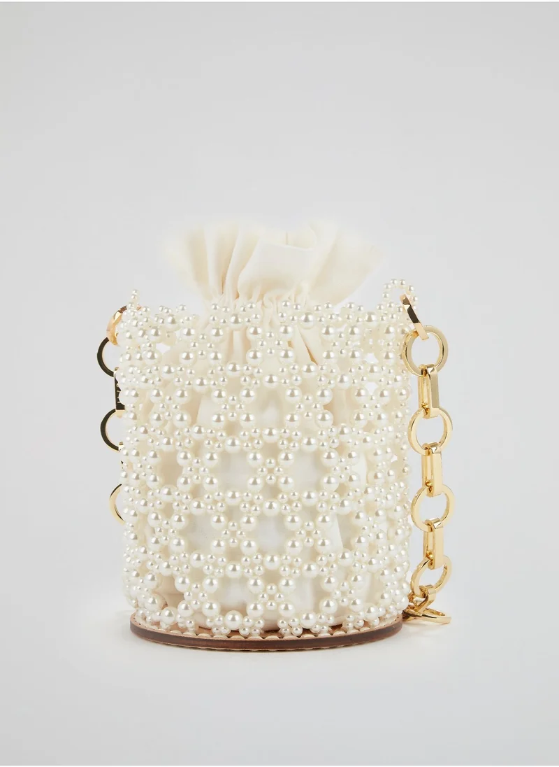 0711 Tbilisi White Pearl Embellished Chain Strap Bucket Bag