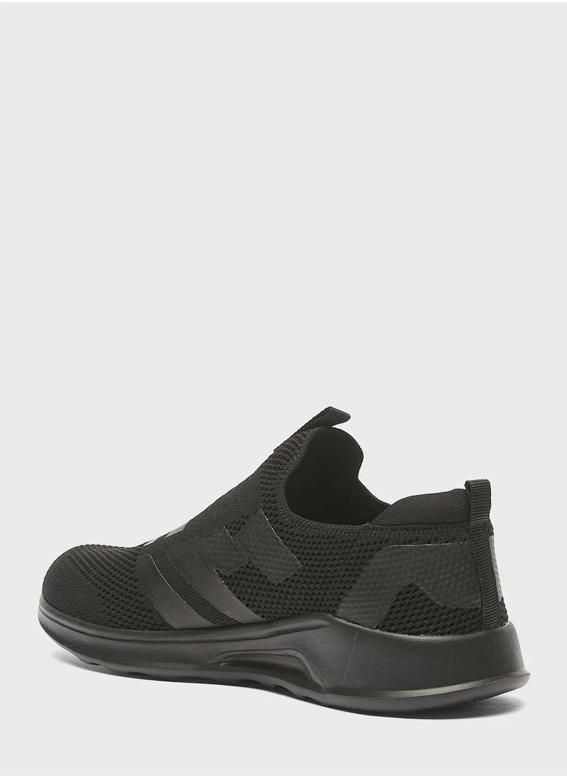 شو اكسبرس Lace Up Low Top Sneakers