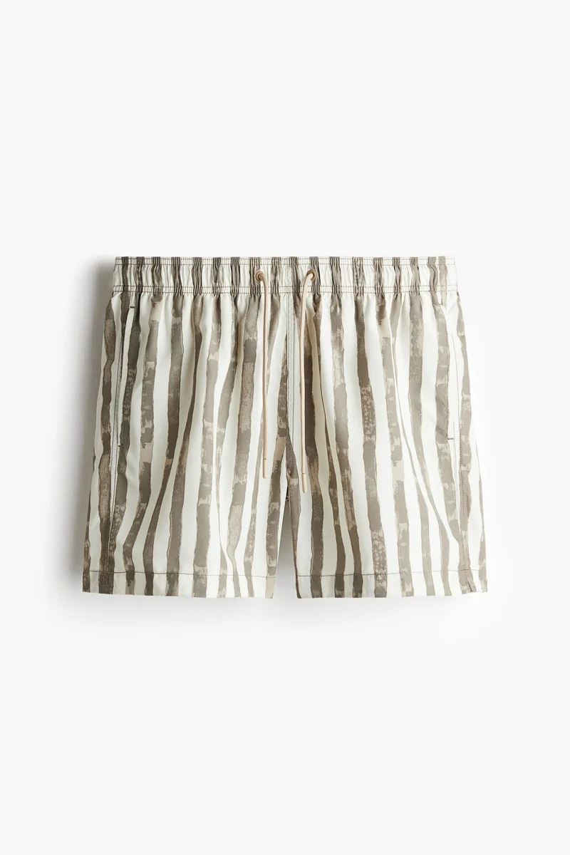 اتش اند ام شورت سباحة مزين بنقوش