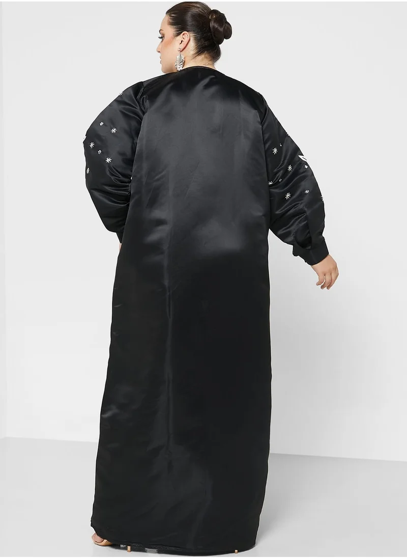 Hayas Closet Curve Embellished Puff Sleeve Abaya