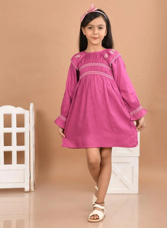 LILPICKS LILPICKS Round Neck Knee Length Dress
