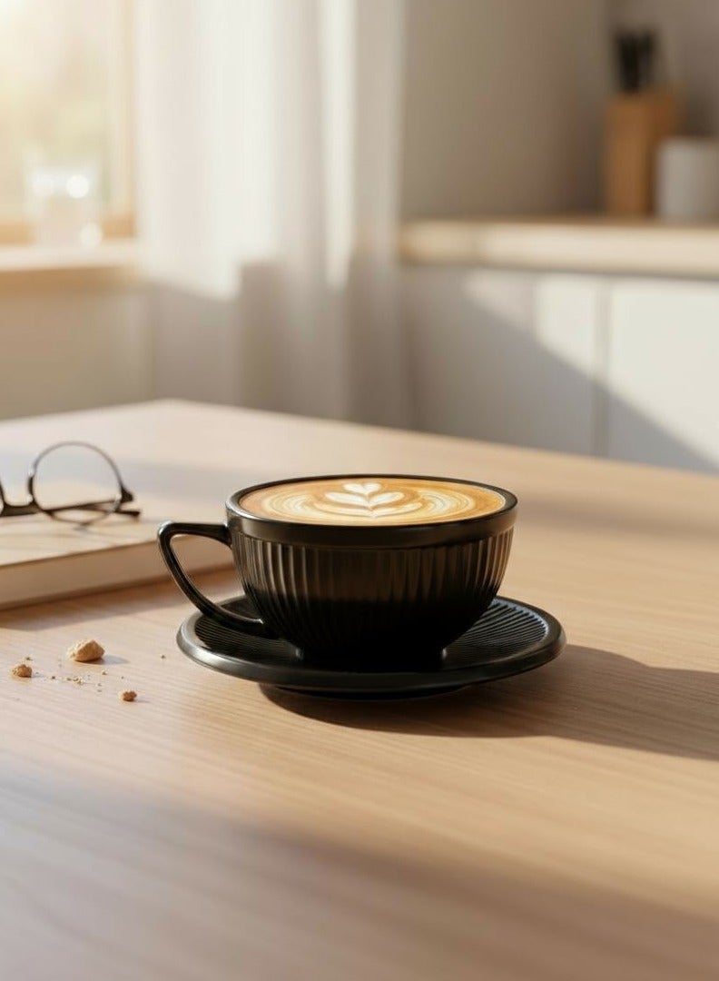 فنجان مع طبق من البورسلين عالي الجودة سعة 280 مل باللون الأسود ليعكس لمسة فاخرة من الرقي والفخامة - Image 2