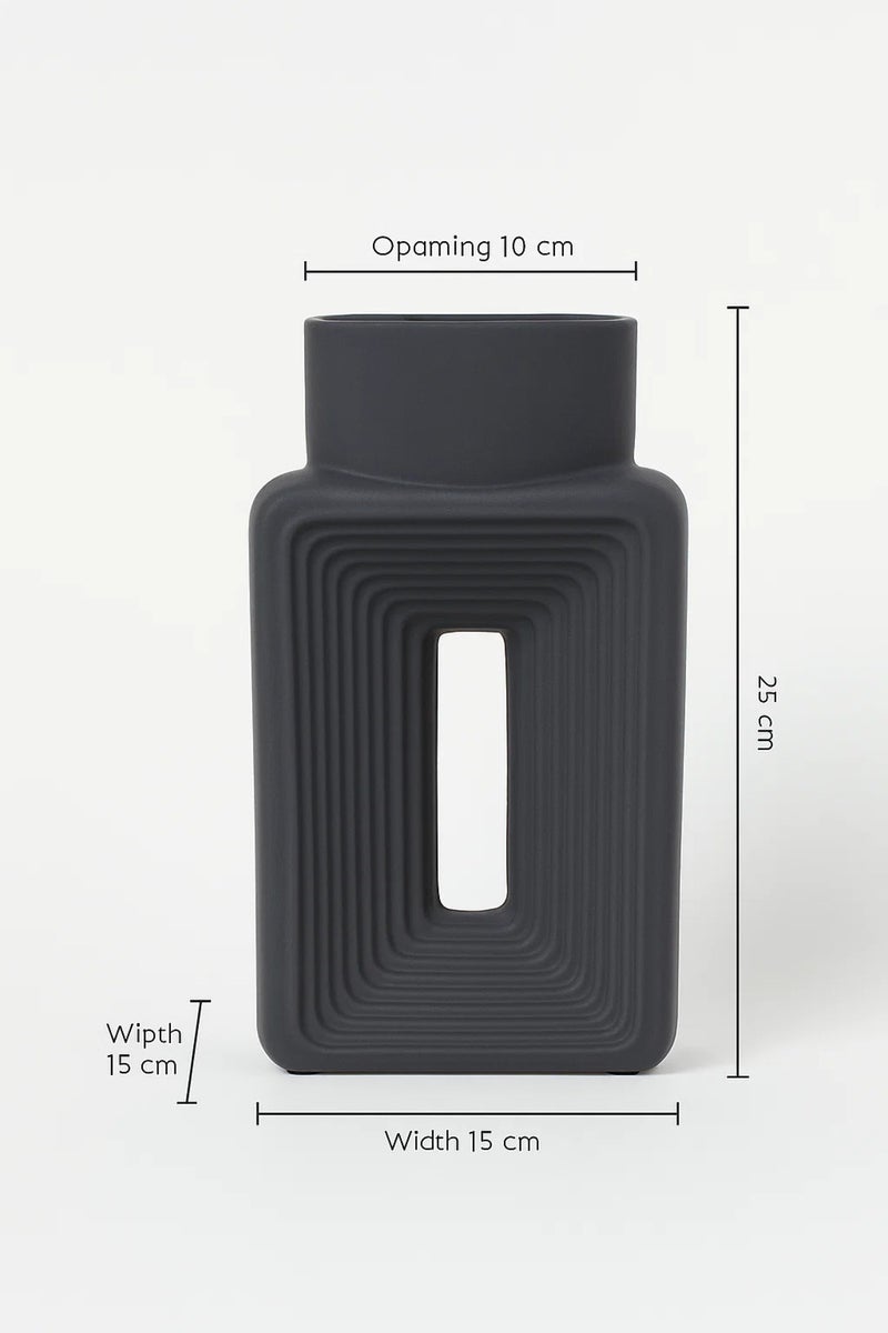 ماريا هومز مزهرية خزفية هندسية رمادية غير لامعة – أصيص زهور مزخرف مستطيل حديث بتصميم مقطوع - Image 5