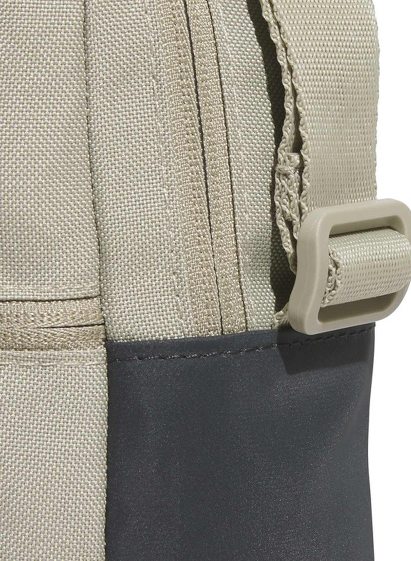 Adidas Essentials Organizer - Image 4