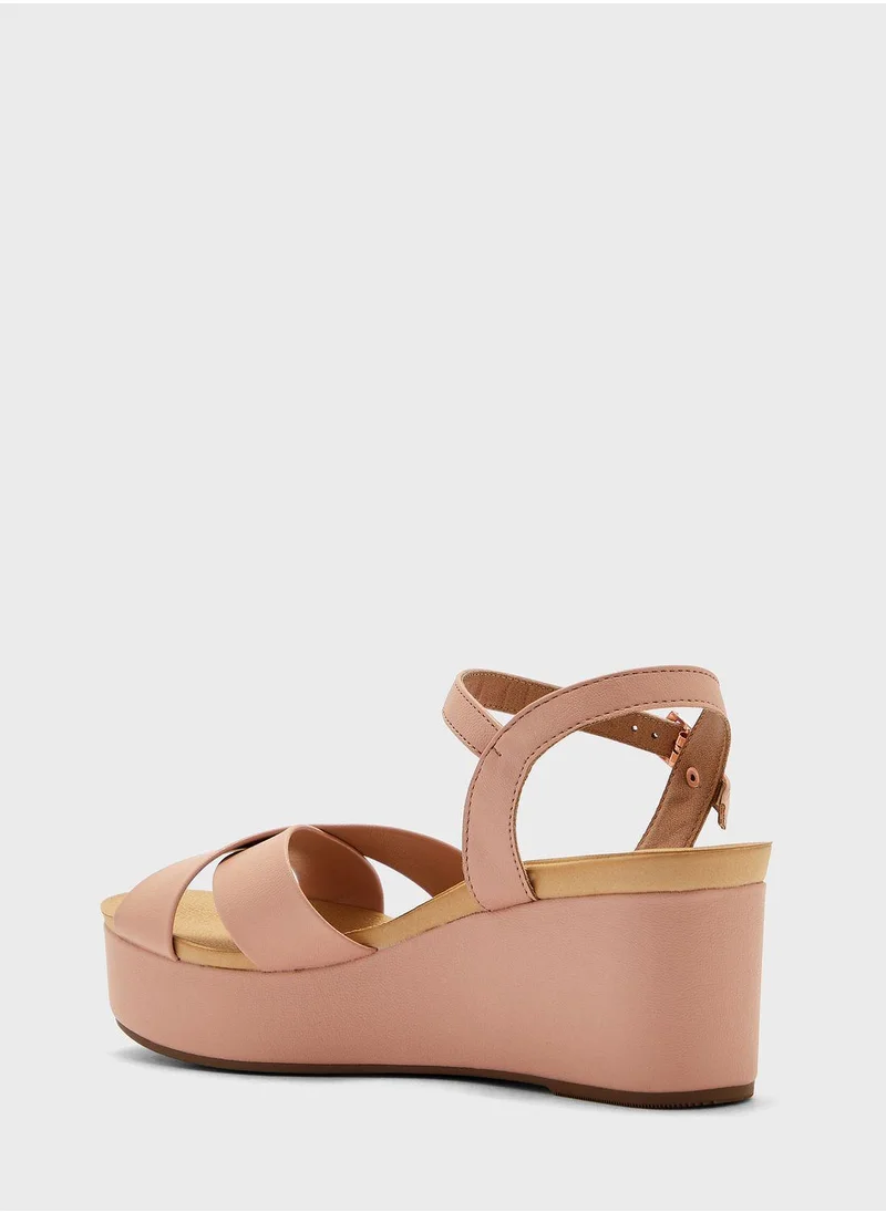 Beira Rio Scottt Ankle Strap Mid Heel Wedge Sandals