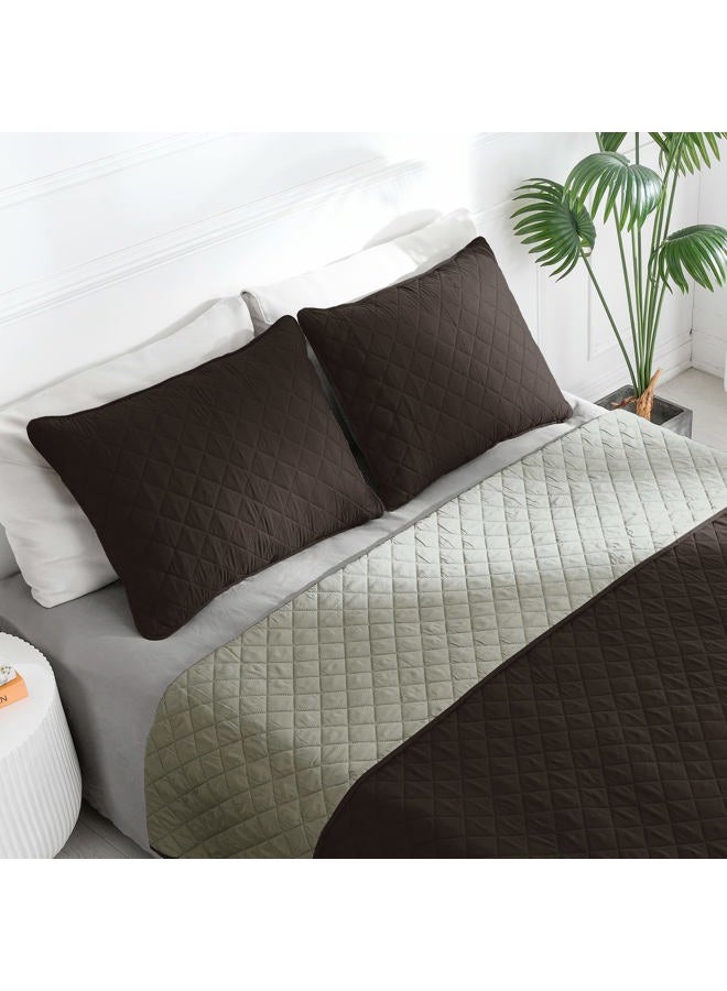 Easy-Going Full/Queen Size Reversible Quilt Set with 1 Quilt and 2 Pillow Shams, Soft Bed Quilt Cover, Water Resistant Lightweight Microfiber Bedspread, Stain Resistant, Chocolate/Beige - Image 2