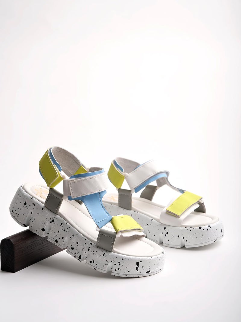 Shoetopia صندل كعب ويدج للنساء من شوتوبيا - Image 4