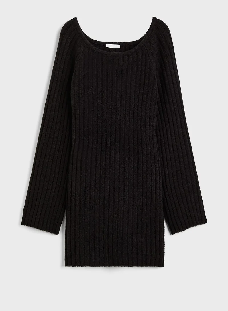 H&M Ribbed Knitted Dress