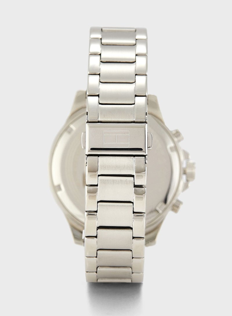 TOMMY HILFIGER 1791718 Bank Chronograph Watch - Image 4