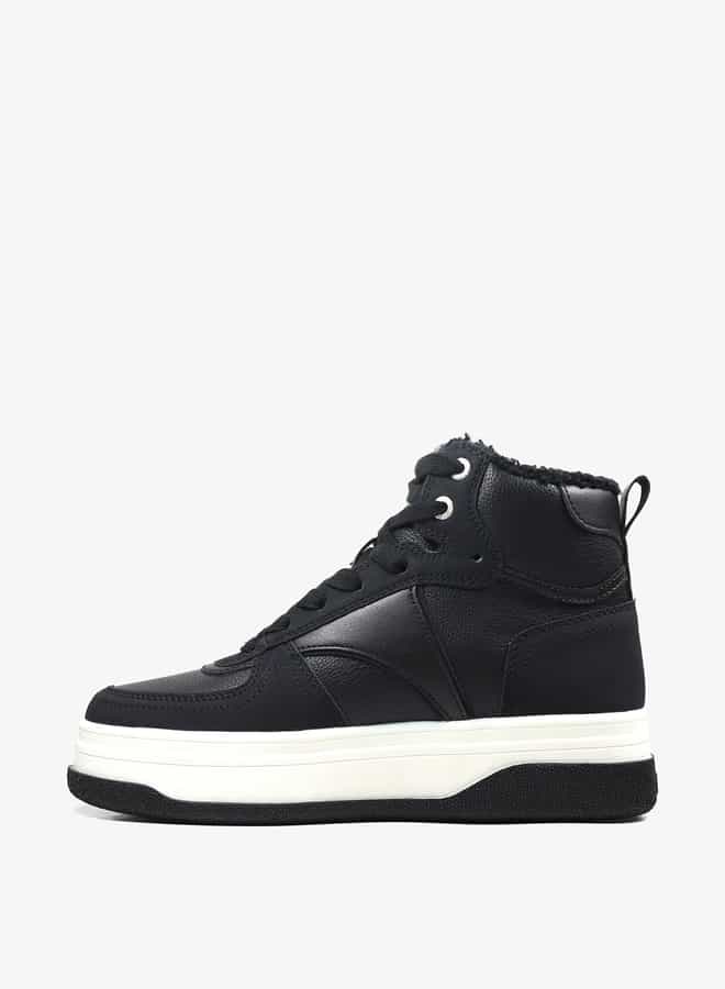 GAP Women's High Top Sneakers with Lace-Up Closure - Paradise Cup Mid W  - Image 2