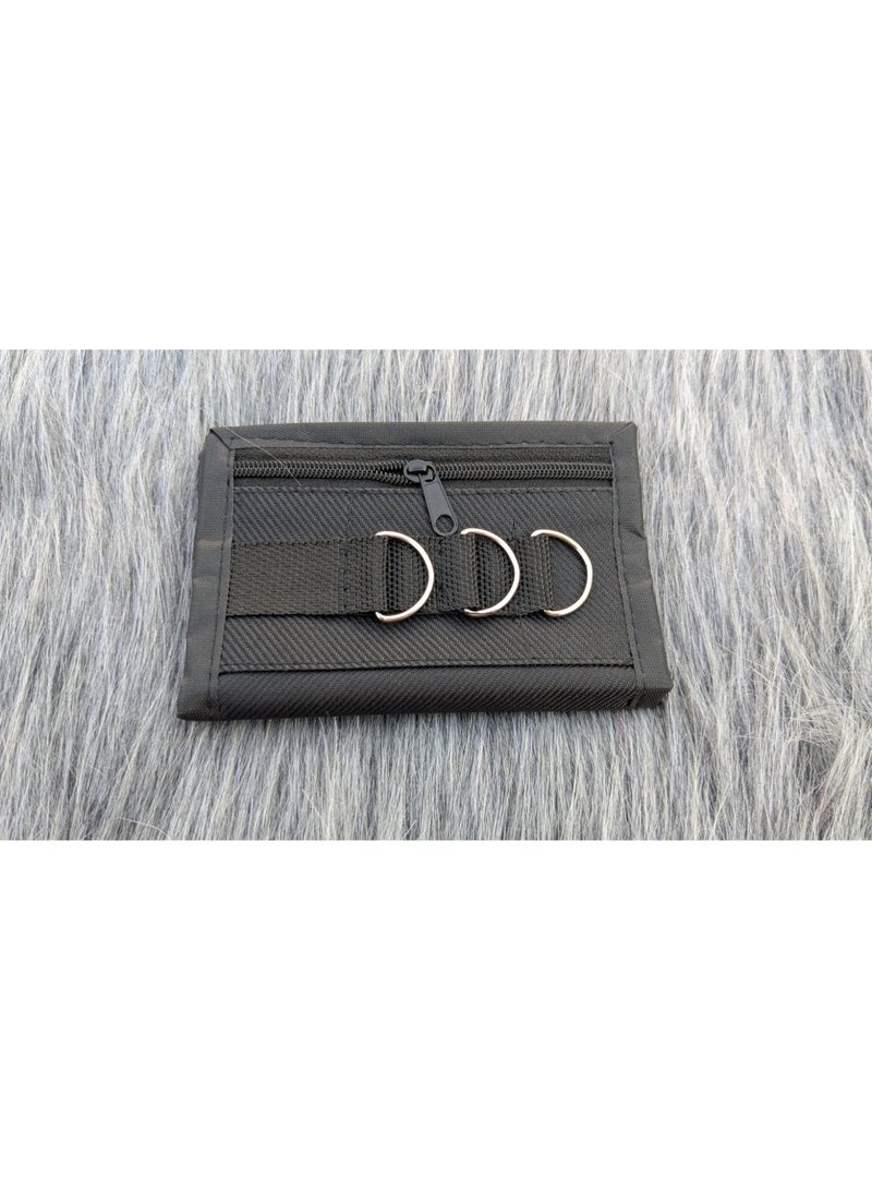 محفظة من الجينز كلاسكية بلمسة شبابية | مثالية للاستخدام اليومي والسفر | متعددة الجيوب وخفيفة الوزن - Image 4