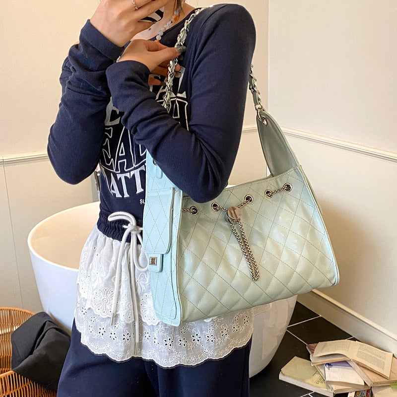 High-End Commuter Shoulder Underarm Bag Women'S Large-Capacity Quilted Bucket Bag Fashion Tote Bag - Image 5