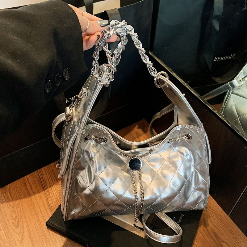 High-End Commuter Shoulder Underarm Bag Women'S Large-Capacity Quilted Bucket Bag Fashion Tote Bag - Image 2