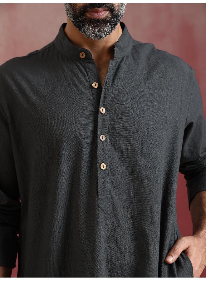 trueBrowns Men's Charcoal Grey Mandarin Collar Kurta  - Image 5